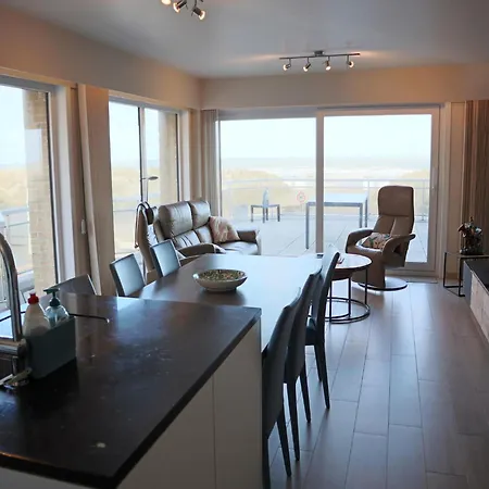 Apartment Apartment In Nieuwpoort With Stunning Sea Views, Cleaning Included *
