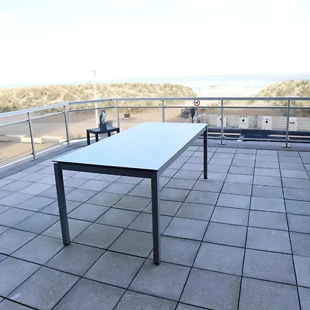 Apartment In Nieuwpoort With Stunning Sea Views, Cleaning Included Nieuwpoort