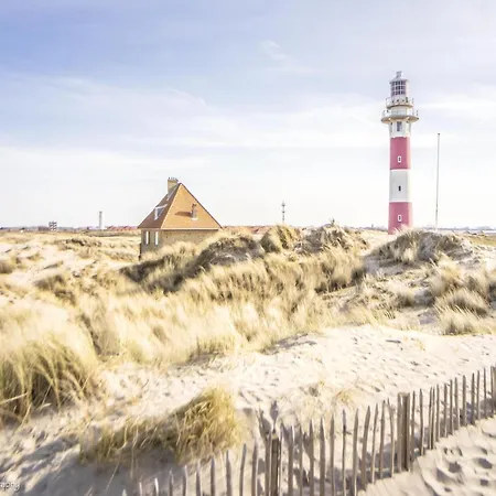 Apartment In Nieuwpoort With Stunning Sea Views, Cleaning Included *