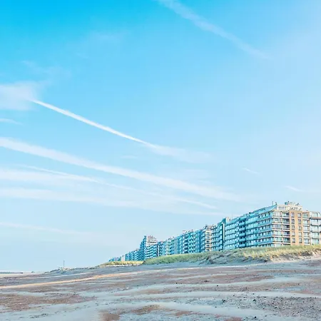Apartment In Nieuwpoort With Stunning Sea Views, Cleaning Included