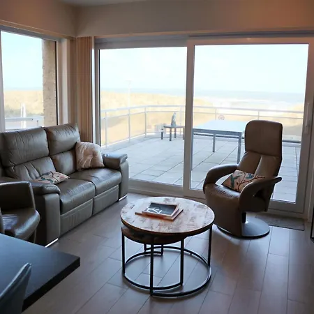 Apartment In Nieuwpoort With Stunning Sea Views, Cleaning Included Nieuwpoort